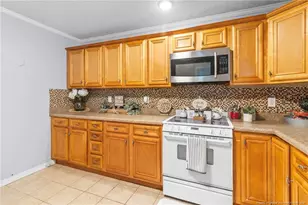 354 Summerhill Rd, Fayetteville, NC 28303 - Photo 10