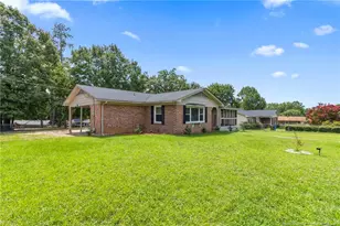 354 Summerhill Rd, Fayetteville, NC 28303 - Photo 30