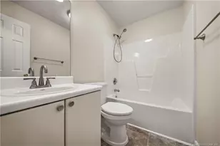 380 Bubble Creek Ct, Fayetteville, NC 28311 - Photo 16