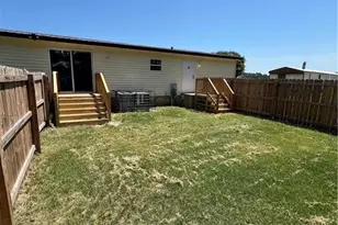 314 Ralph Hunt Blvd, Orrum, NC 28369 - Photo 24
