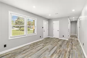 1719 Merry Oaks Dr, Fayetteville, NC 28304 - Photo 6