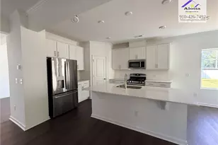 156 Hanover Dr, Sanford, NC 27330 - Photo 6