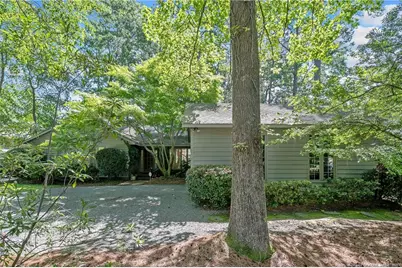 218 Queensberry Drive, Fayetteville, NC 28303 - Photo 2