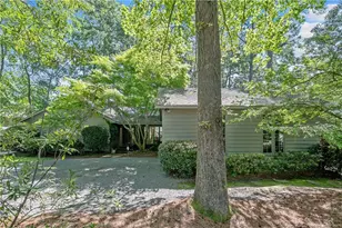 218 Queensberry Dr, Fayetteville, NC 28303 - Photo 2