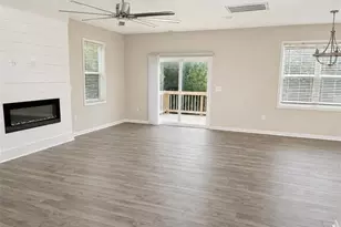 5620 Tall Timbers Ct, Fayetteville, NC 28311 - Photo 2