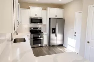 5620 Tall Timbers Ct, Fayetteville, NC 28311 - Photo 6