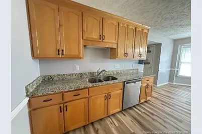 6712 Jacobs Creek Circle, Fayetteville, NC 28306 - Photo 12