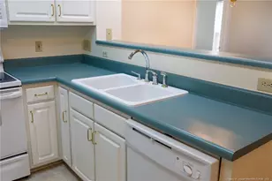 1919 Fordham Dr, Fayetteville, NC 28304 - Photo 8