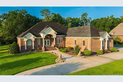 303 Grande Oak Boulevard, Lumberton, NC 28358 - Photo 2