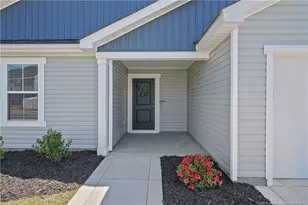 250 Melbourne Dr, Raeford, NC 28376 - Photo 4