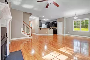 105 Birdsong Ct, Aberdeen, NC 28315 - Photo 4