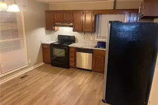 1322 Worstead Dr, Fayetteville, NC 28304 - Photo 4