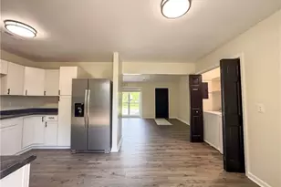 533 Coronation Dr, Fayetteville, NC 28311 - Photo 8