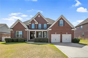 5205 Pride Ln, Hope Mills, NC 28348 - Photo 1