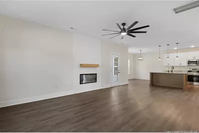 644 W Summerchase Drive, Fayetteville, NC 28311 - Photo 6