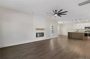 644 W Summerchase Dr, Fayetteville, NC 28311 - Photo 6
