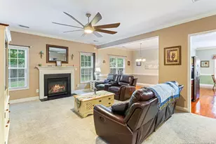 1670 Pristine Ln, Hope Mills, NC 28348 - Photo 6