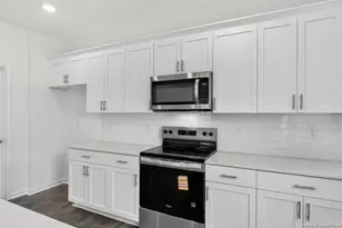 129 Discovery Wy, Spring Lake, NC 28390 - Photo 10