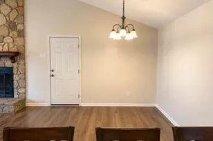 1820 Tryon Dr, Fayetteville, NC 28303 - Photo 4