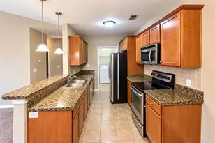 2645 McArthur Landing Cir, Fayetteville, NC 28311 - Photo 4