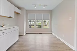 4844 Pinedale Blvd, Lumberton, NC 28358 - Photo 6