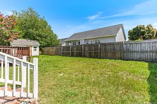 621 Connaly Dr, Hope Mills, NC 28348 - Photo 10