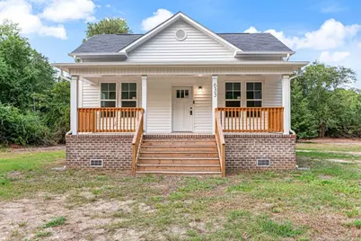 633 Sanders Street, Hope Mills, NC 28348 - Photo 1