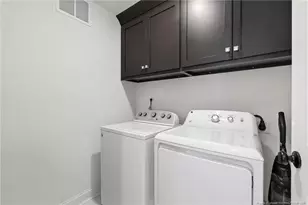2421 Amigo Dr, Fayetteville, NC 28305 - Photo 36