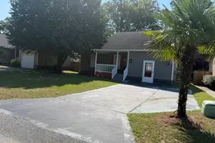 3445 Lubbock Dr, Hope Mills, NC 28348 - Photo 2