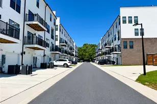 1242 Coach Sta Aly, Raleigh, NC 27601 - Photo 20