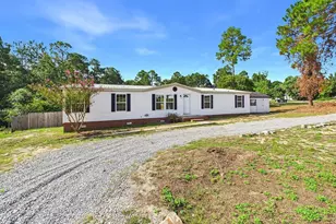 142 Castle, Sanford, NC 27332 - Photo 2