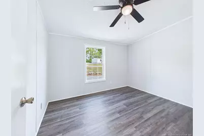 142 Castle, Sanford, NC 27332 - Photo 18