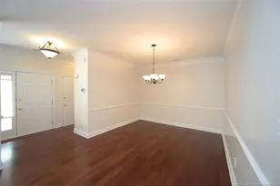 9506 Dellbrook Ct, Raleigh, NC 27617 - Photo 8