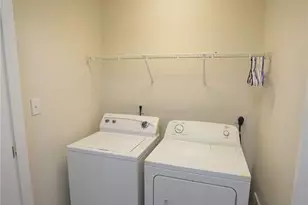 9506 Dellbrook Ct, Raleigh, NC 27617 - Photo 22