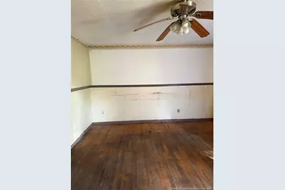 2829 Brookhaven Drive, Sanford, NC 27330 - Photo 2