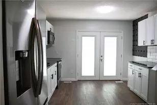 5839 Rivercroft Rd, Fayetteville, NC 28304 - Photo 4