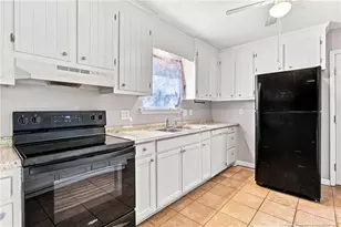 5719 Trevino St, Hope Mills, NC 28348 - Photo 12