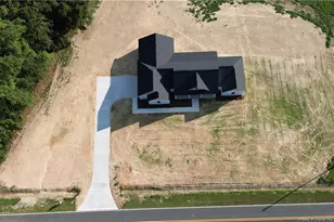 9282 Iona Church Rd, Fairmont, NC 28340 - Photo 14