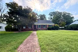 514 N Ballance St, Saint Pauls, NC - Photo 2
