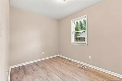 604 Calhoun Street, Clinton, NC 28328 - Photo 24