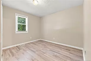 604 Calhoun St, Clinton, NC 28328 - Photo 26