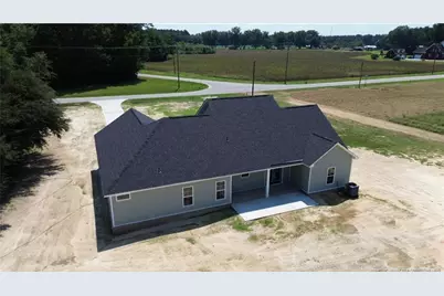 10725 Nc 130 Road, Fairmont, NC 28340 - Photo 2