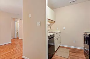 698 Bartons Landing Pl, Fayetteville, NC 28314 - Photo 14