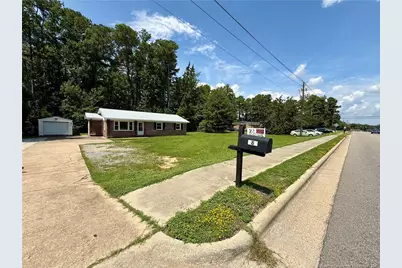 581 N Reilly Road, Fayetteville, NC 28303 - Photo 12