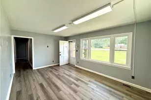 581 N Reilly Rd, Fayetteville, NC 28303 - Photo 14