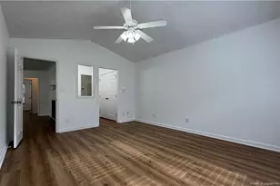 3019 Copenhagen Dr, Fayetteville, NC 28301 - Photo 10