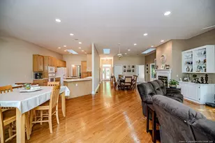 758 Turnbury Ct, Sanford, NC 27332 - Photo 8