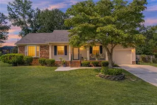 2704 Frankfort Cir, Fayetteville, NC 28303 - Photo 2