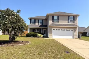 2110 Queen Elizabeth Ln, Hope Mills, NC 28348 - Photo 1
