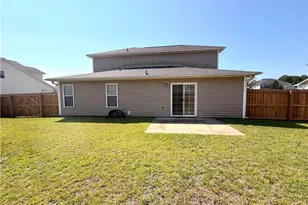 2110 Queen Elizabeth Ln, Hope Mills, NC 28348 - Photo 32